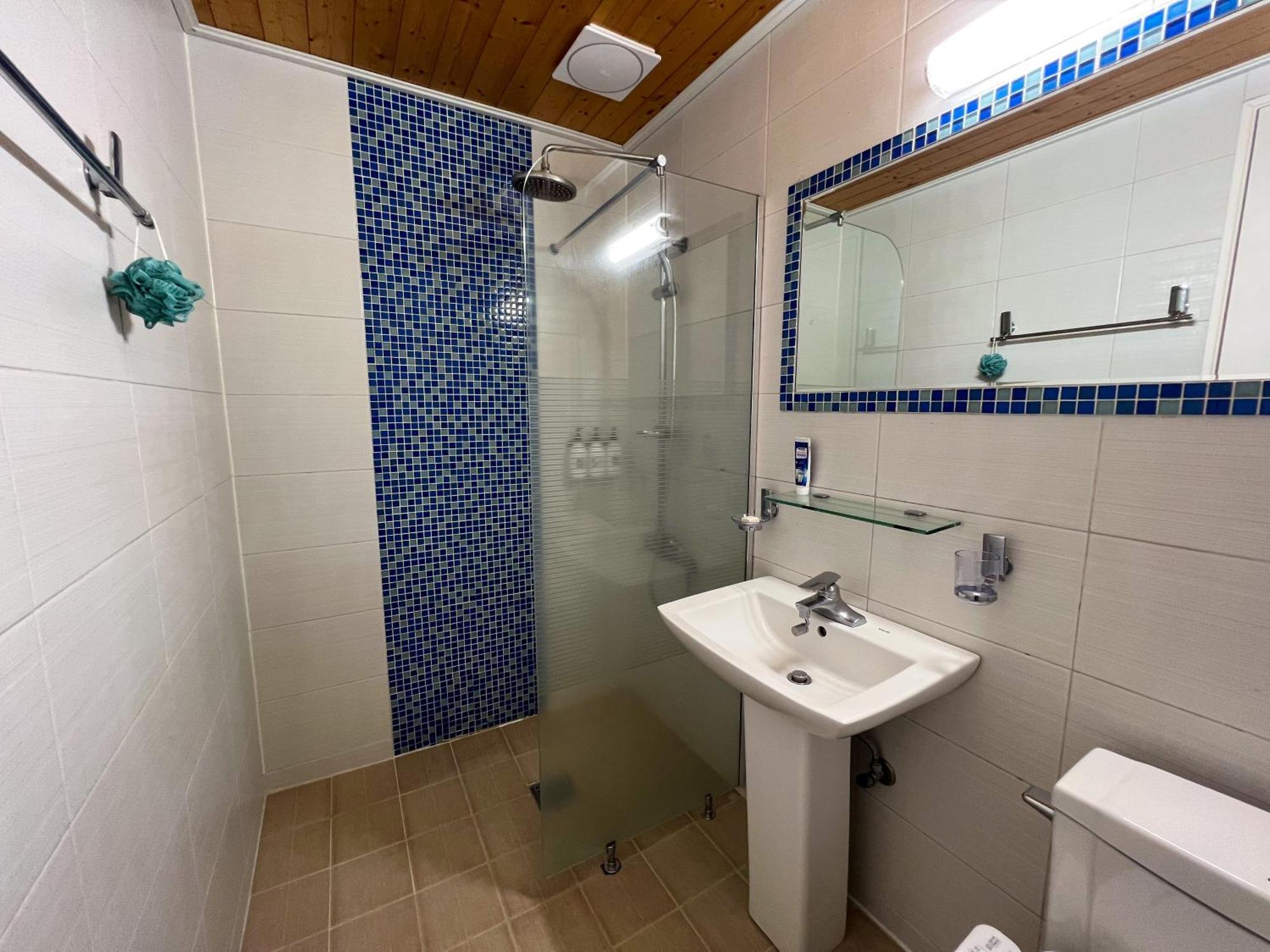 Green Narae Pension Сеогвипо Екстериор снимка