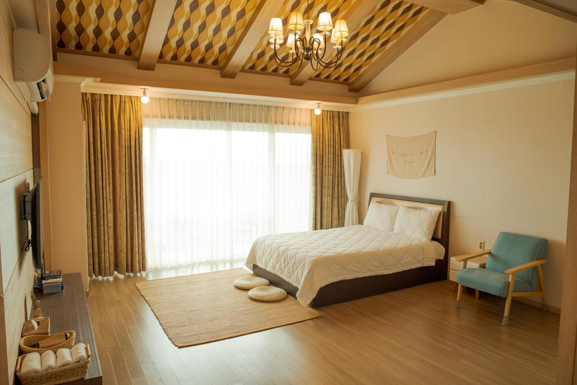 Green Narae Pension Сеогвипо Екстериор снимка
