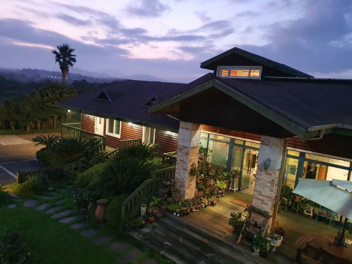 Green Narae Pension Сеогвипо Екстериор снимка
